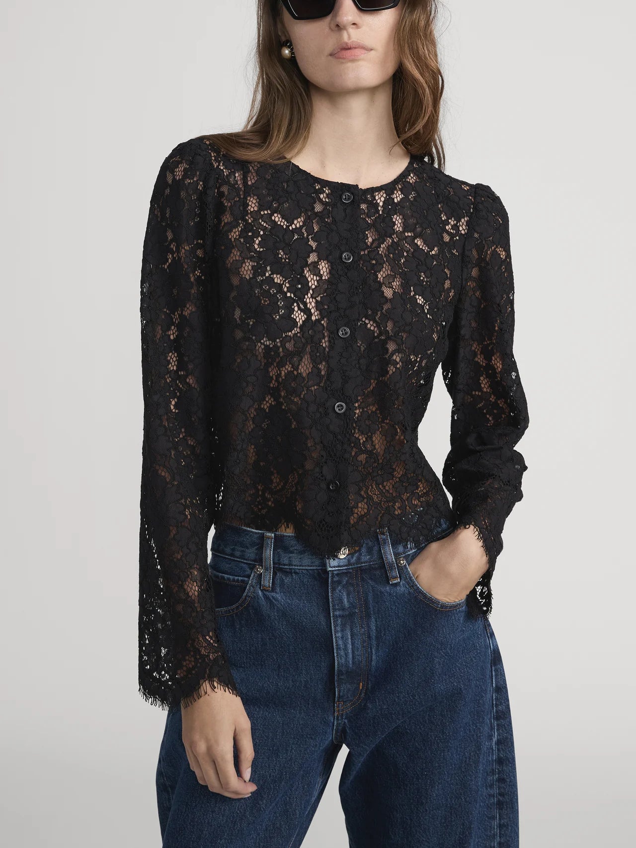 The Lace Blouse – ami boutique