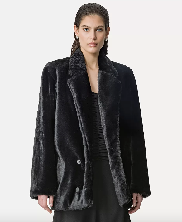Peacoat fur 2025