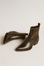 Debbie - Distressed Black